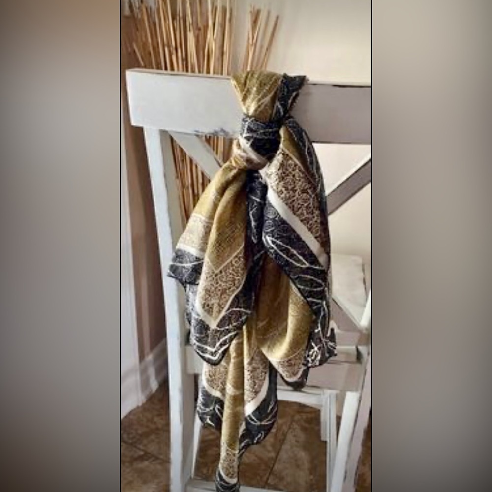 Vintage Nurel lightweight scarf natural colours brown, cream, beige